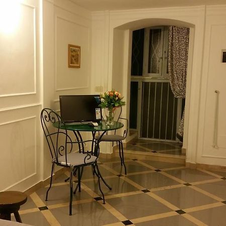 Suite Calefati "Monolocale" Bari Exteriör bild