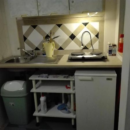 Suite Calefati "Monolocale" Bari Exteriör bild