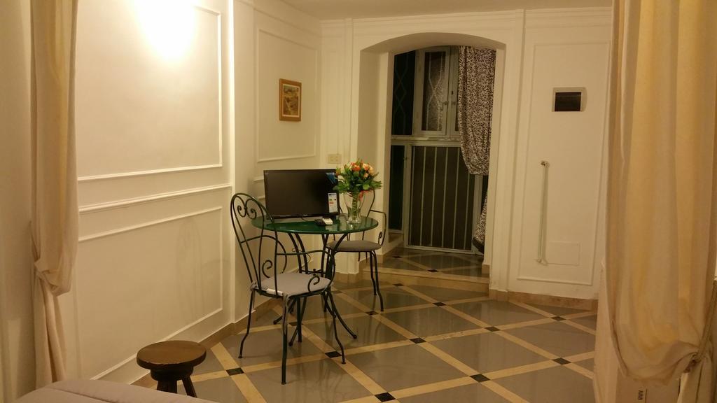 Suite Calefati "Monolocale" Bari Exteriör bild